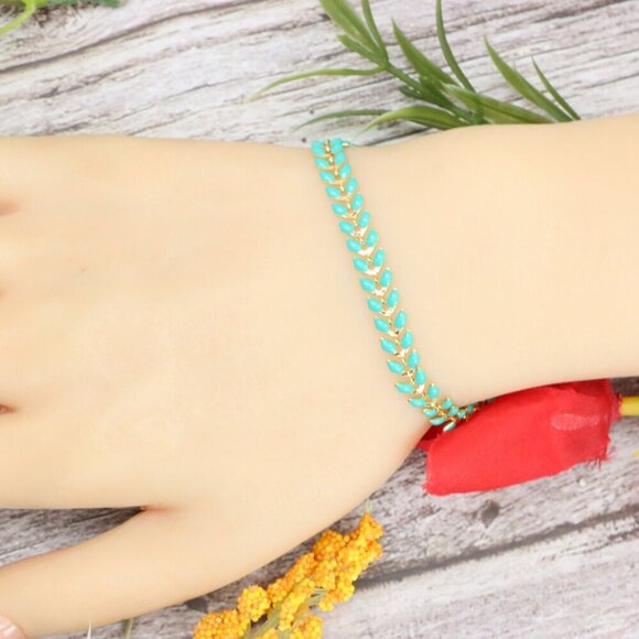 Trendy Bracelet for Girls & Women – Cute, Adjustable & Gift-Ready | MLCRC2034 - Picture 8 of 10